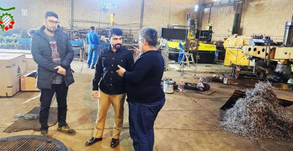 بازدید و عارضهیابی کلینیک صنعتی بسیج مهندسین آبادان از واحد صنعتی «اروند تراش»