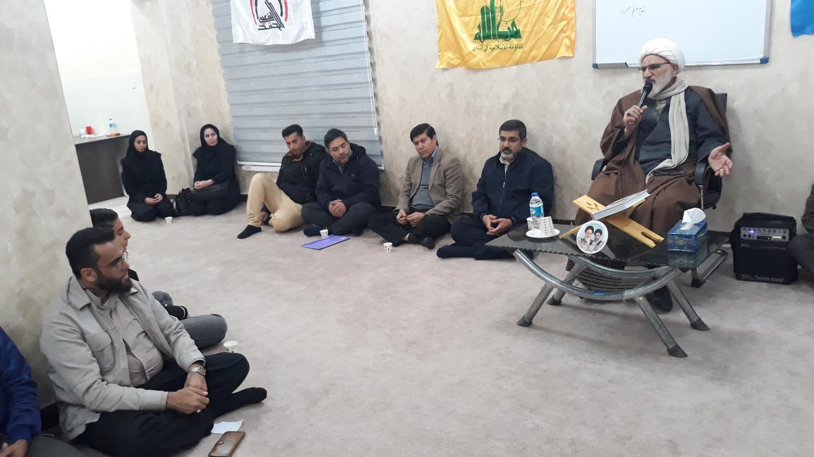 تاکید امام جمعه آبادان بر وحدت حوزه و دانشگاه و نقش بسیج مهندسین در رفع موانع تولید